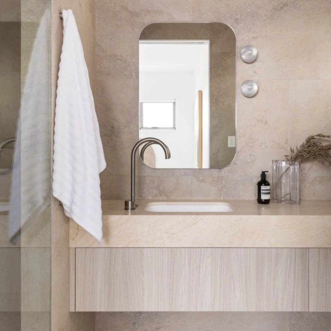 CORPO FRAMELESS